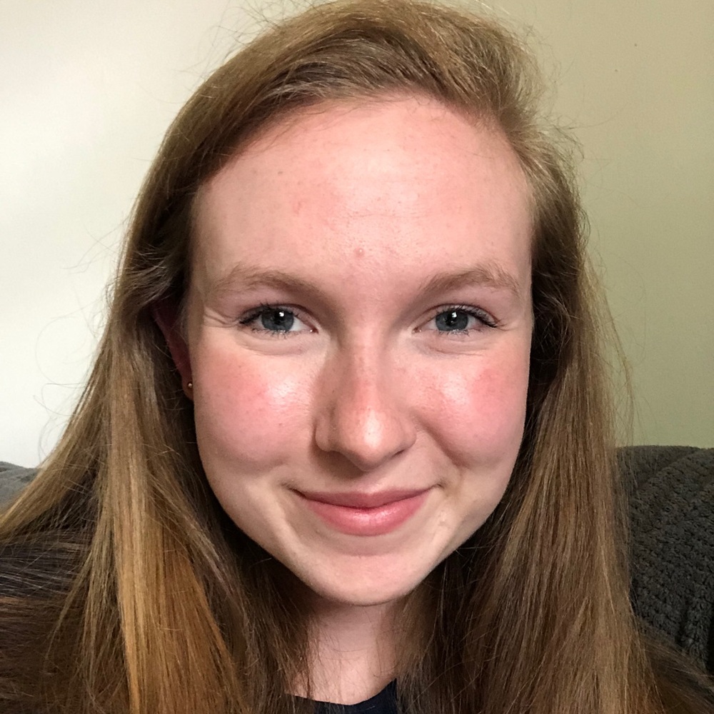 Meet your Posher, Olivia